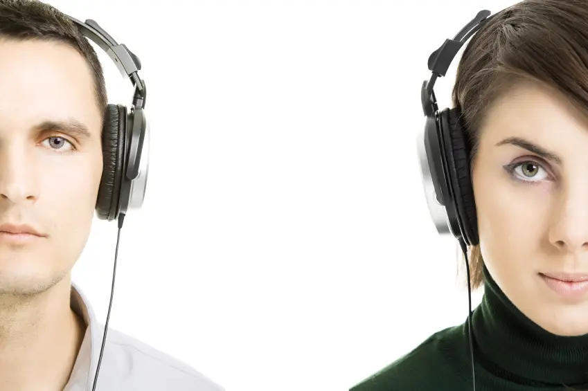 Couple with headphones Couple with headphones