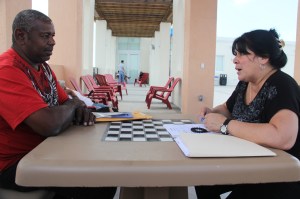 Yvette Costa Meets with Veteran in Miami Yvette Costa meets with Veteran in Miami